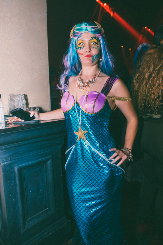 De sexy démons festoient au plus fou party d'Halloween à La Voûte [Photos]