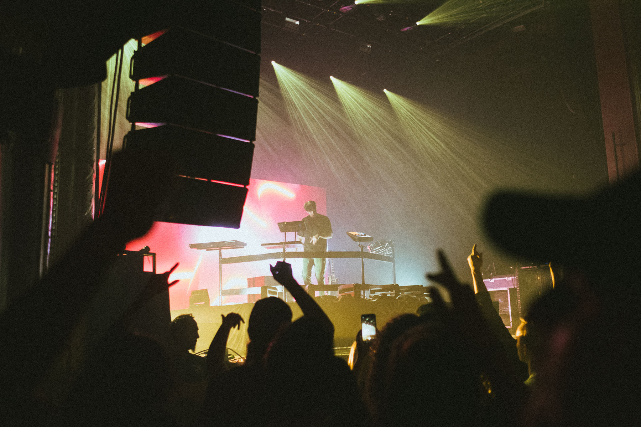 Petit Biscuit et ses mélodies font vibrer le Mtelus [Photos]