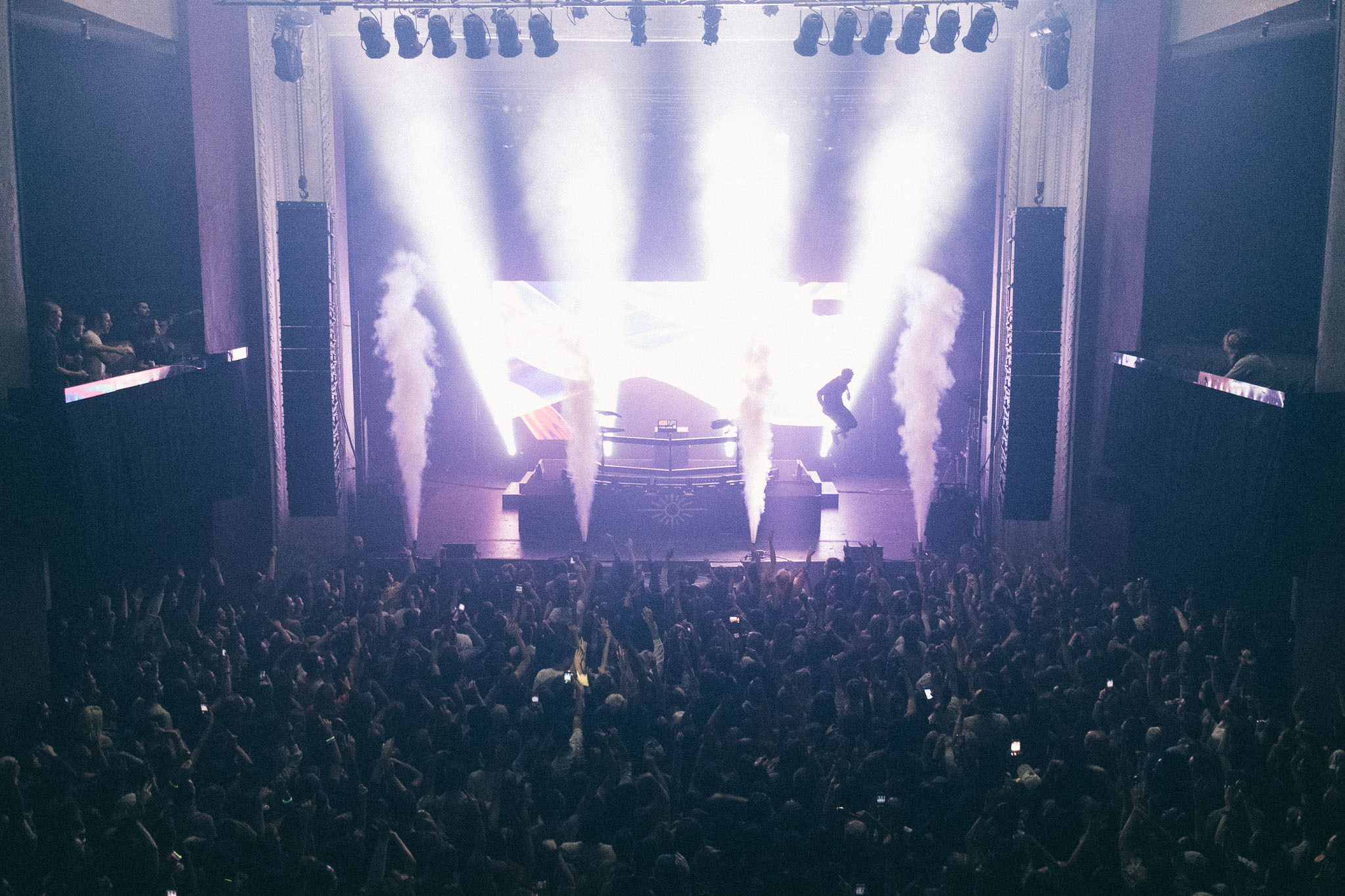 Petit Biscuit et ses mélodies font vibrer le Mtelus [Photos]