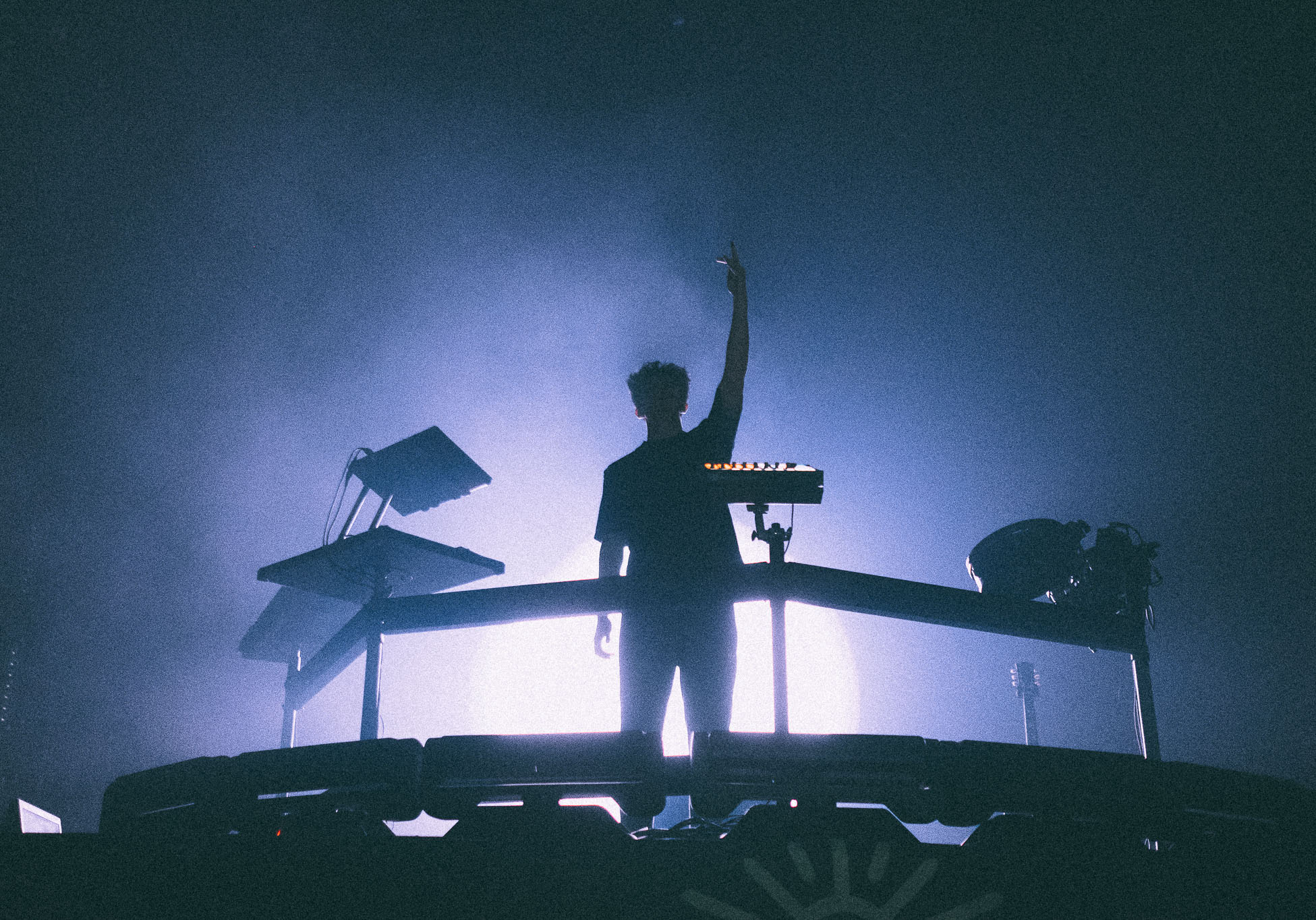 Petit Biscuit et ses mélodies font vibrer le Mtelus [Photos]