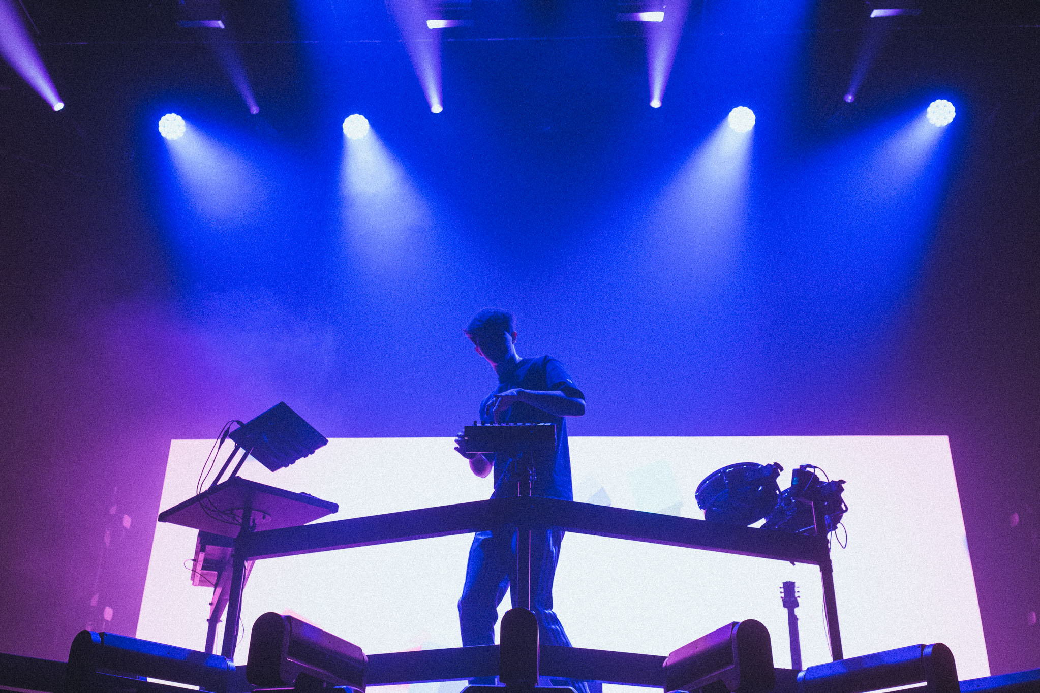 Petit Biscuit et ses mélodies font vibrer le Mtelus [Photos]