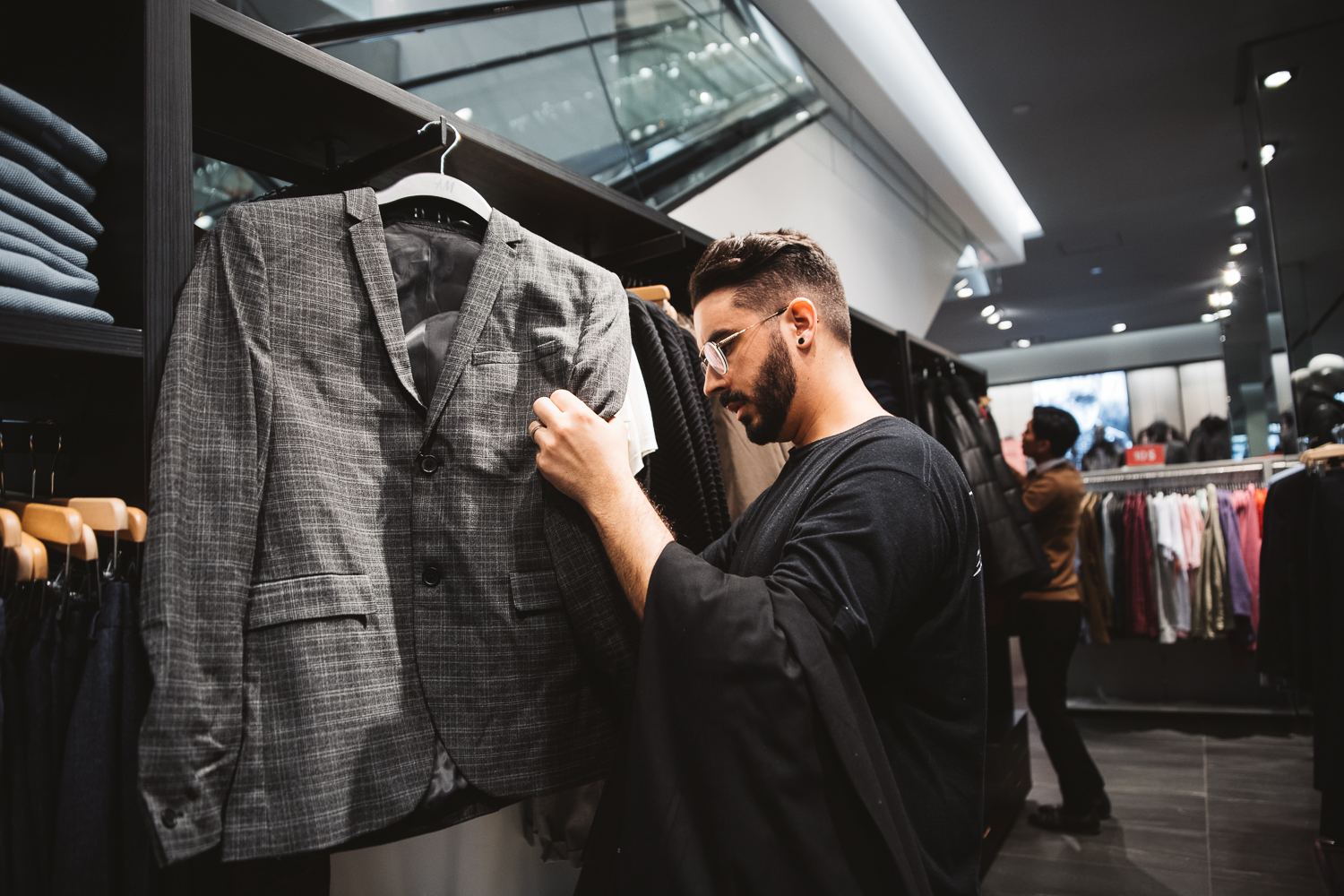 Street Styling avec la collection automne 2018 de H&M [Photos]