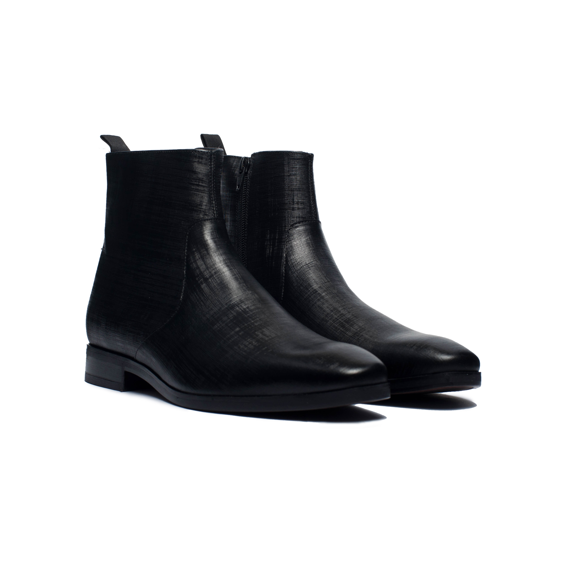 L'intervalle lance enfin des chaussures pour homme! [Photos]