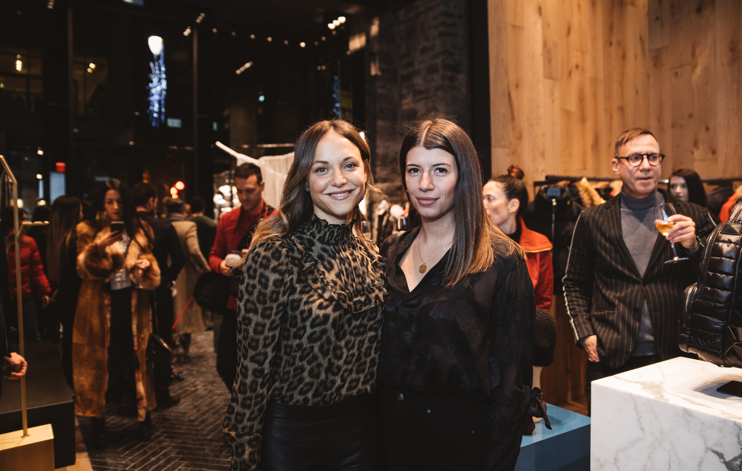 Mackage: Le jet set de la mode à l'ouverture de la boutique phare [Photos]