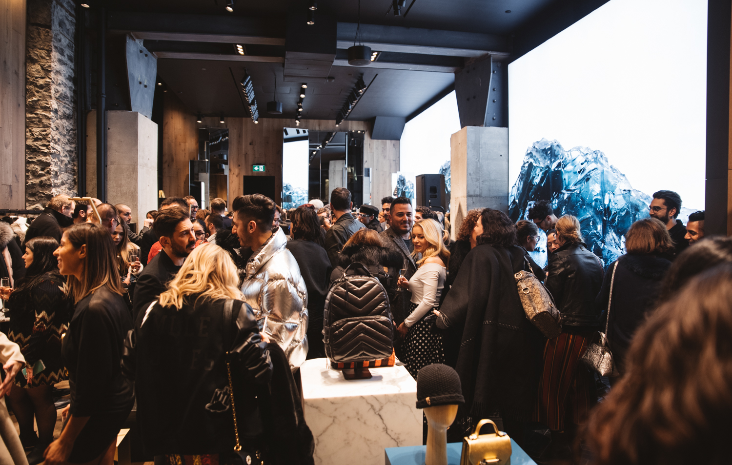 Mackage: Le jet set de la mode à l'ouverture de la boutique phare [Photos]