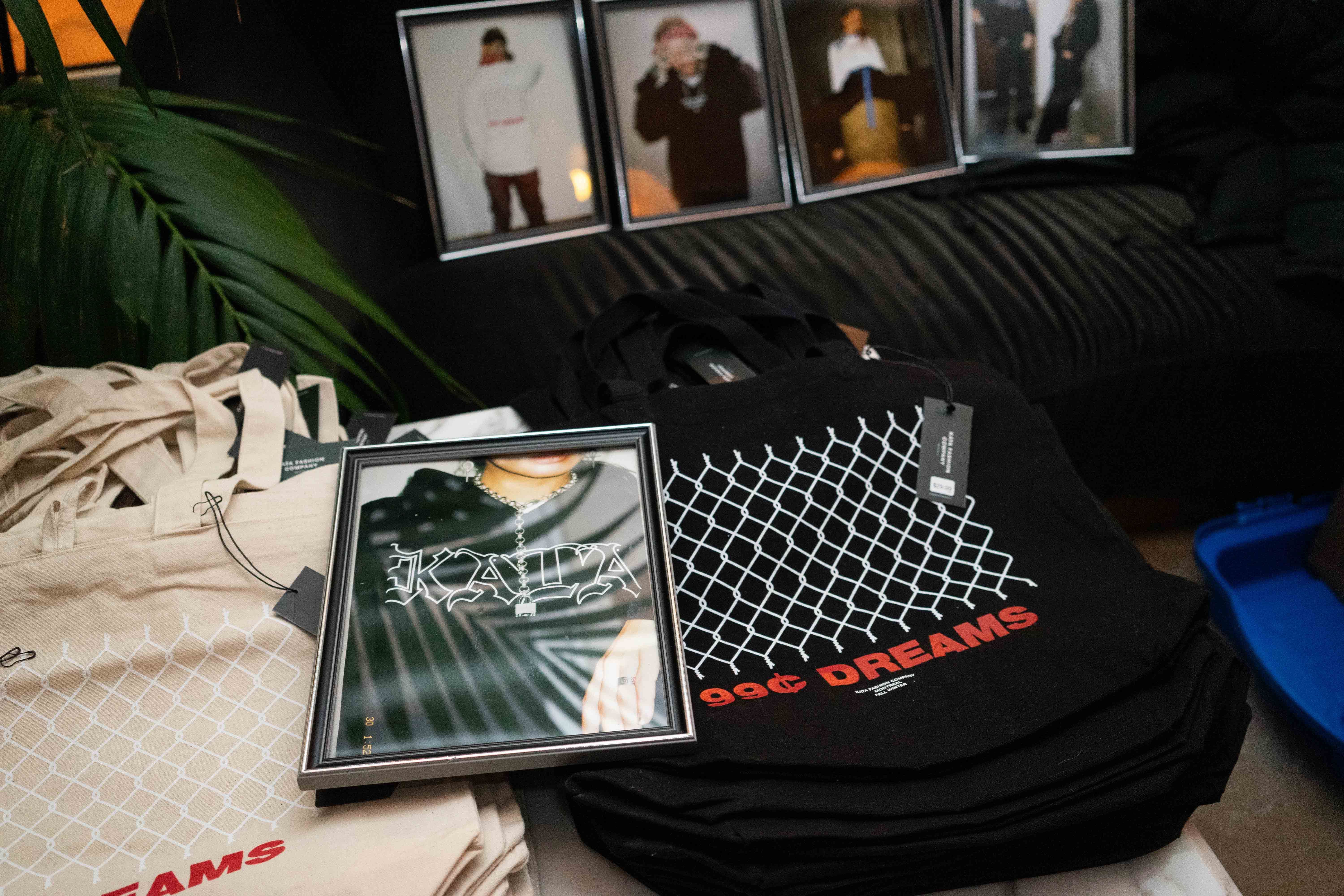 Kata Fashion s'empare du Gipsy Bar pour sa nouvelle collection [Photos]