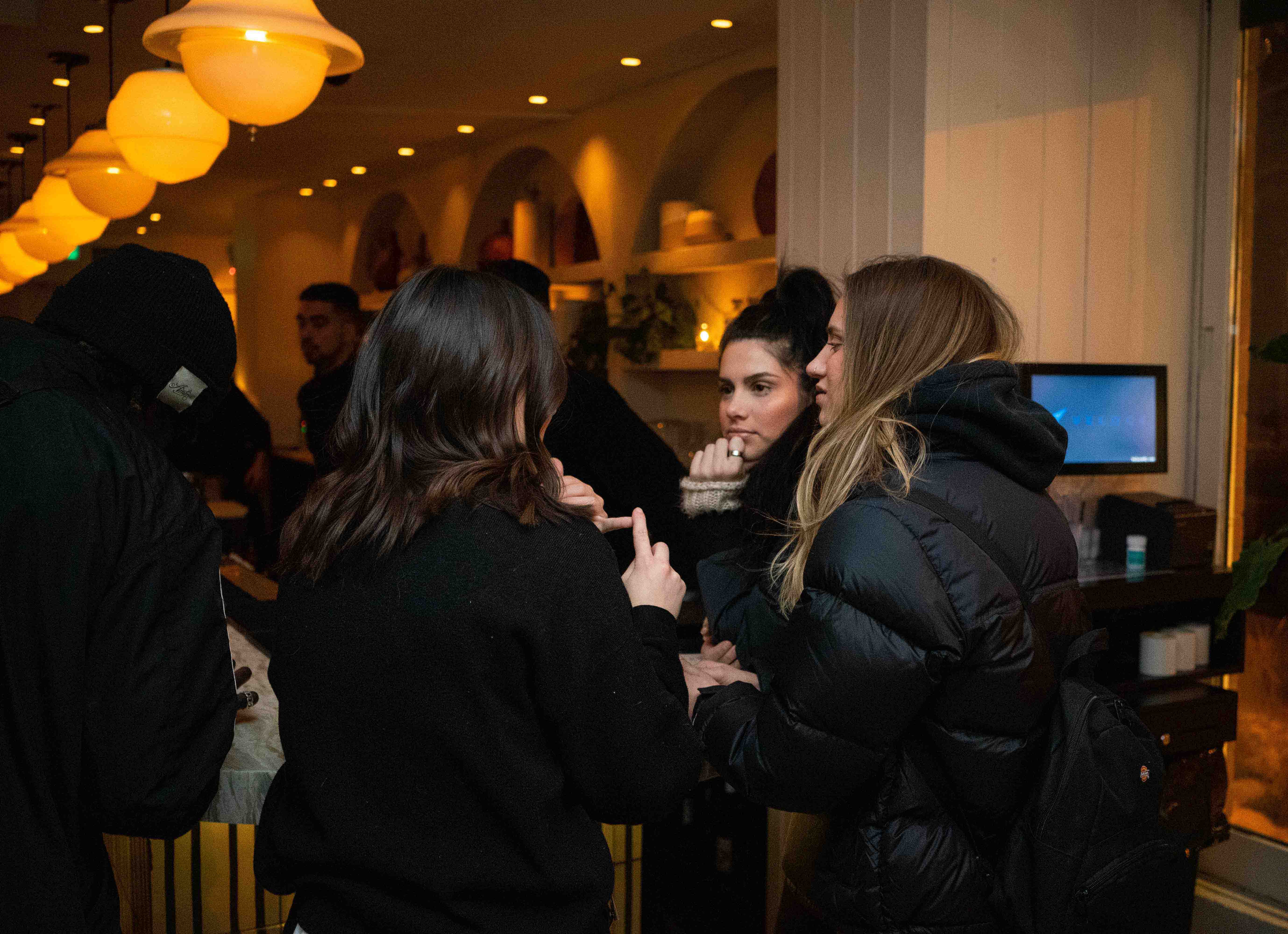 Kata Fashion s'empare du Gipsy Bar pour sa nouvelle collection [Photos]