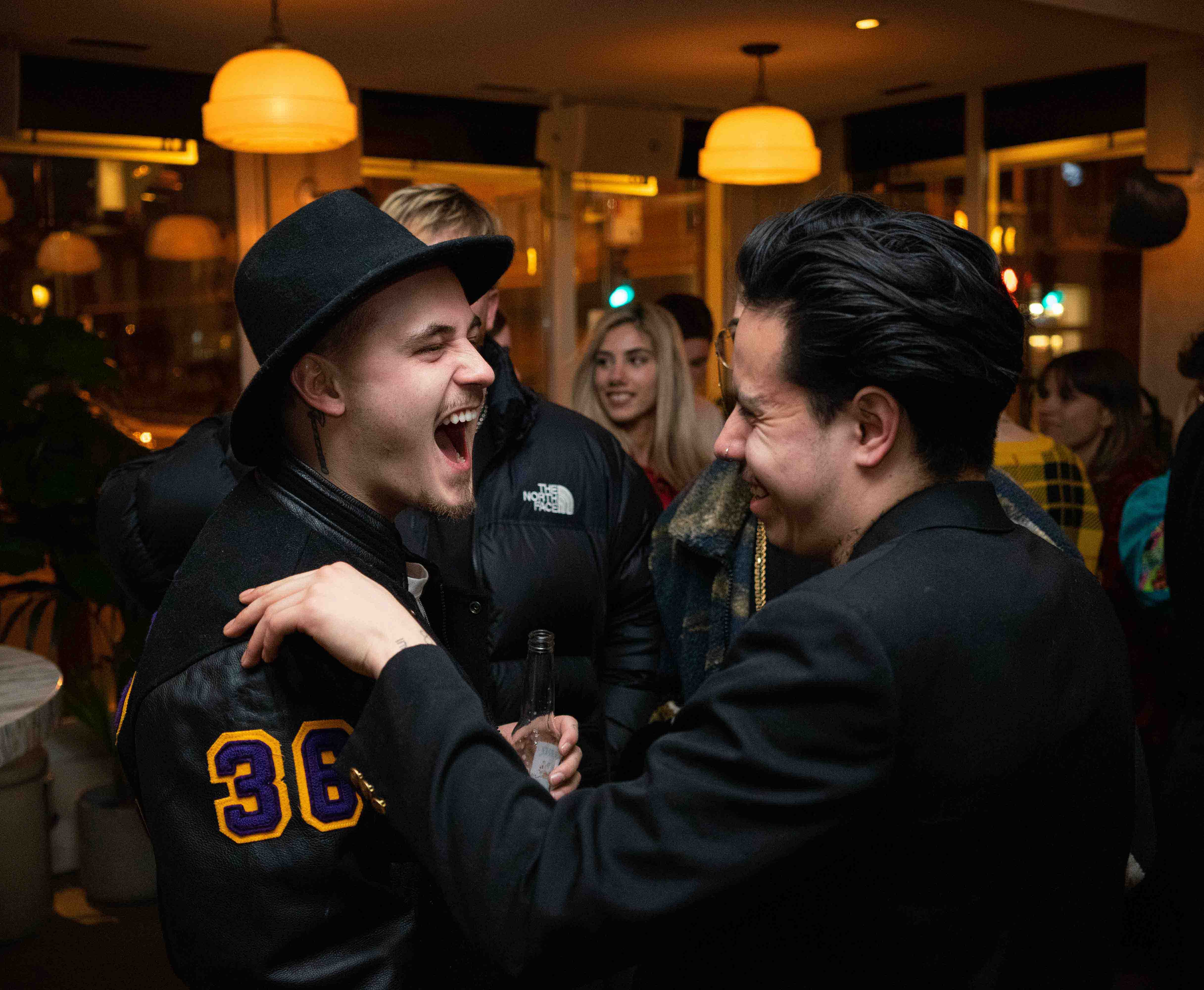 Kata Fashion s'empare du Gipsy Bar pour sa nouvelle collection [Photos]