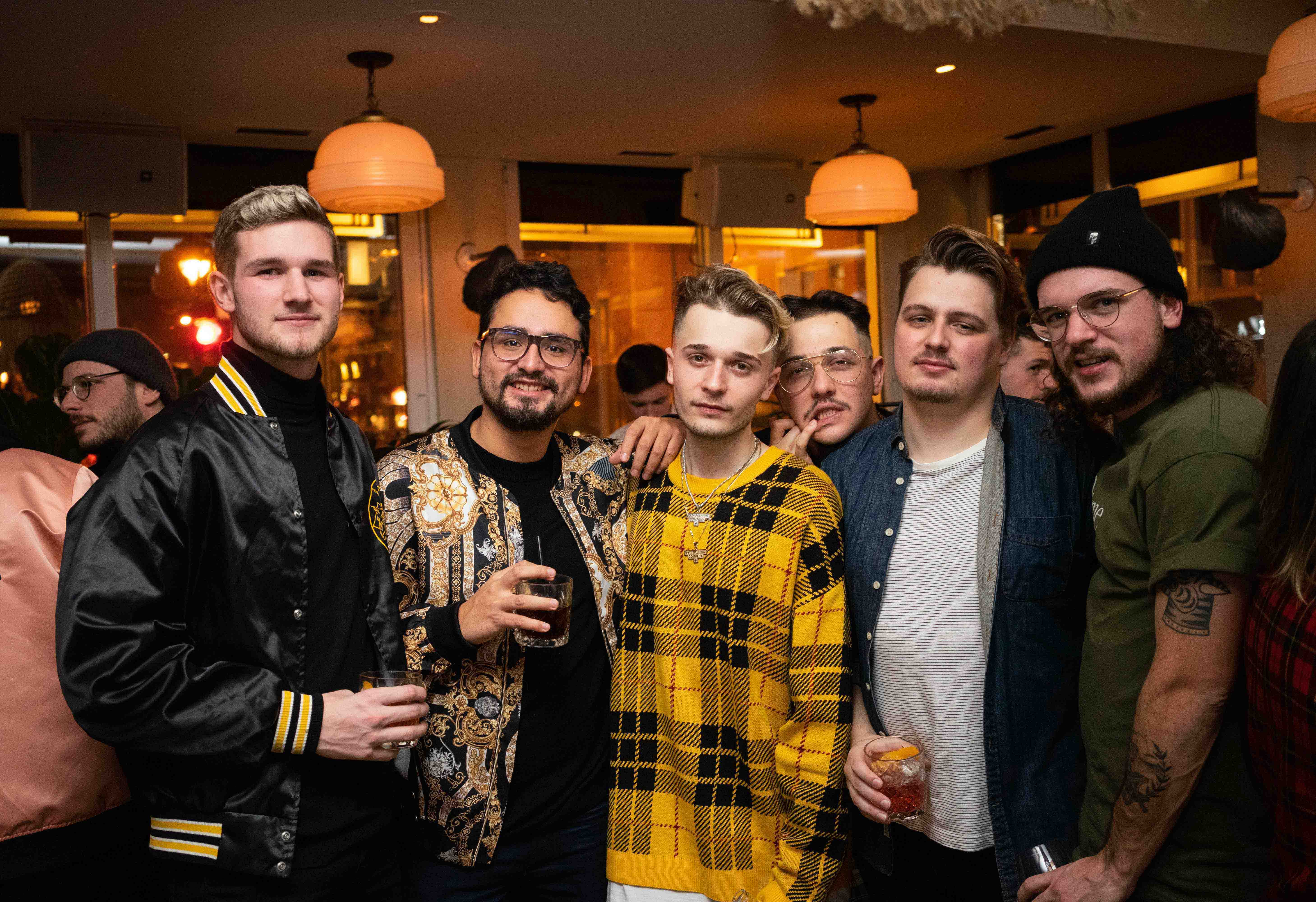 Kata Fashion s'empare du Gipsy Bar pour sa nouvelle collection [Photos]