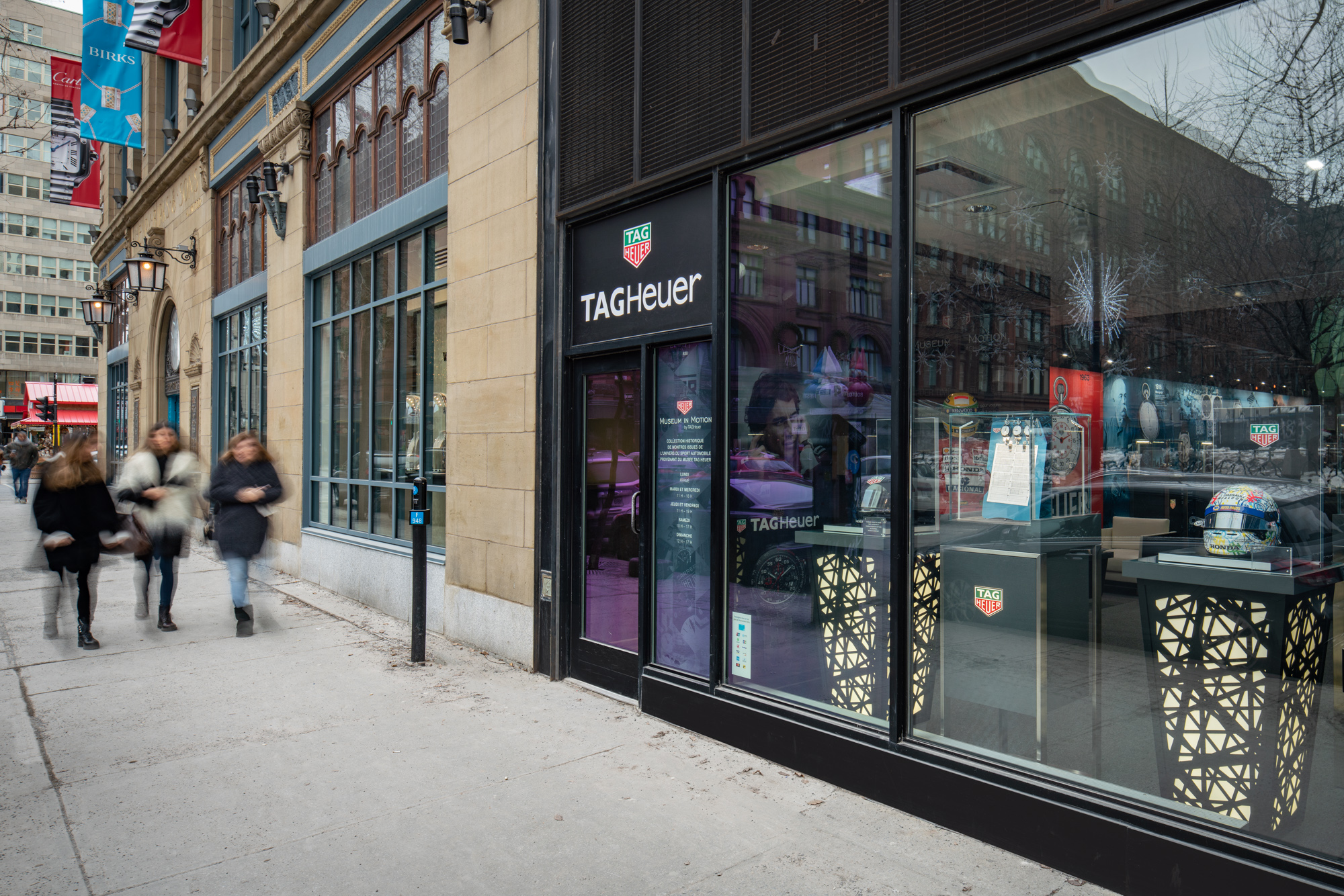 Tag Heuer présente le premier Museum in motion au Canada avec Maison Birks
