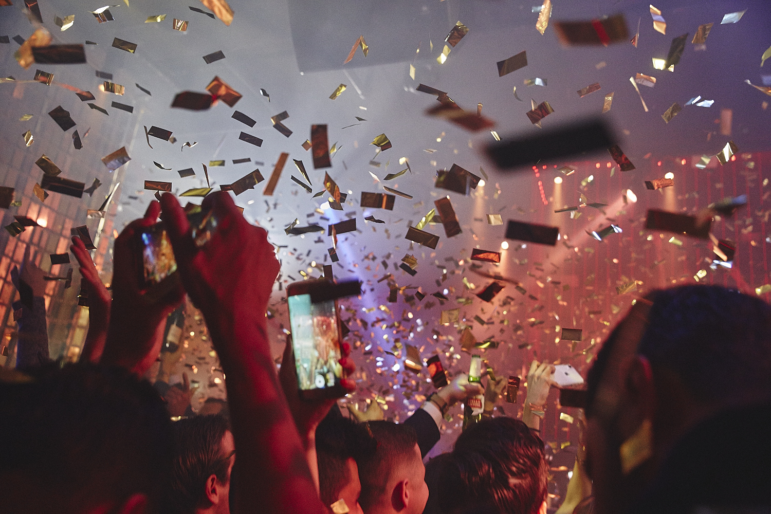 Folle soirée et ambiance de feu au party du Nouvel An à La Voûte! [Photos]