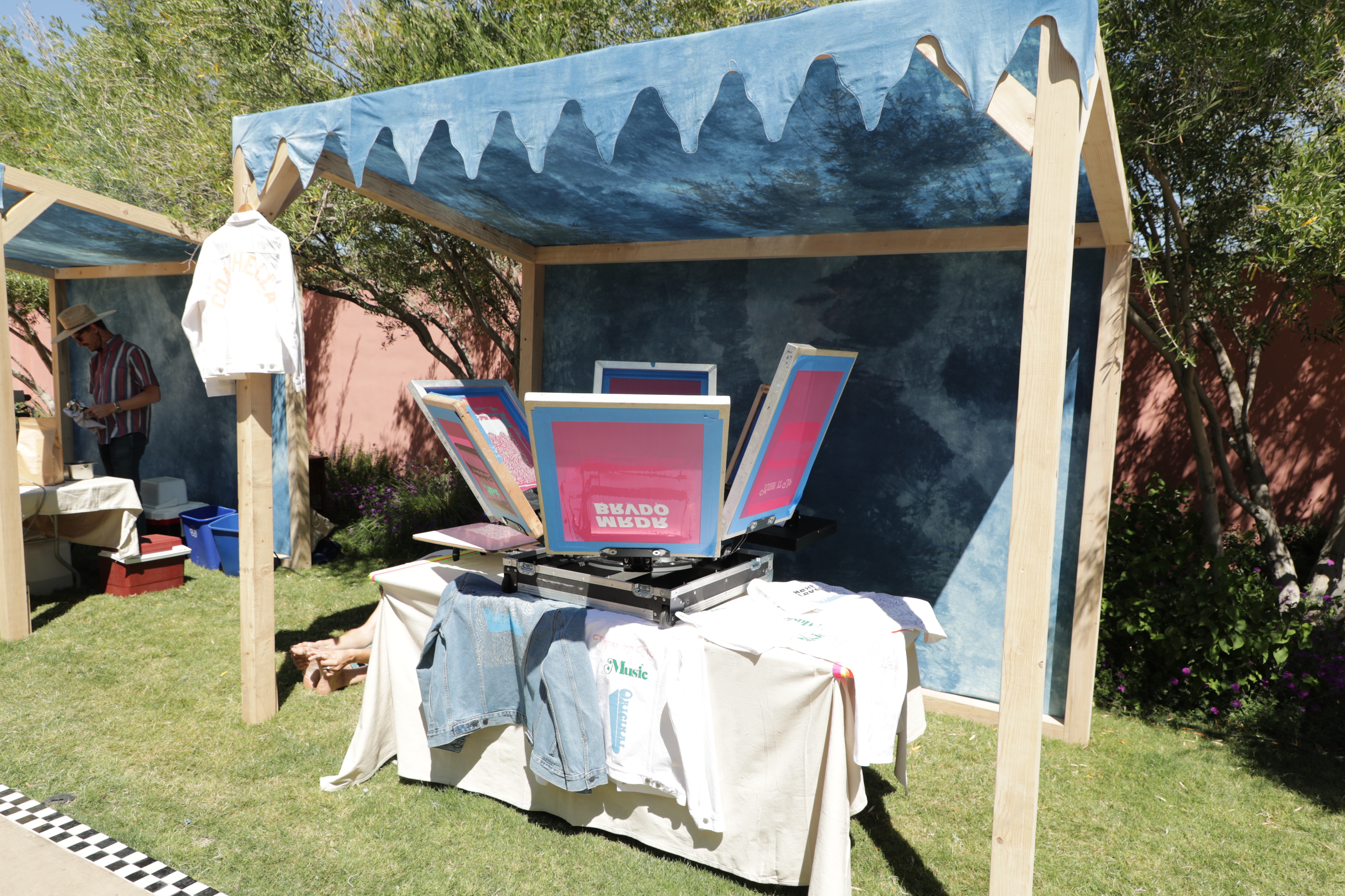 Plein de vedettes au fou party Levi's à Coachella [PHOTOS]