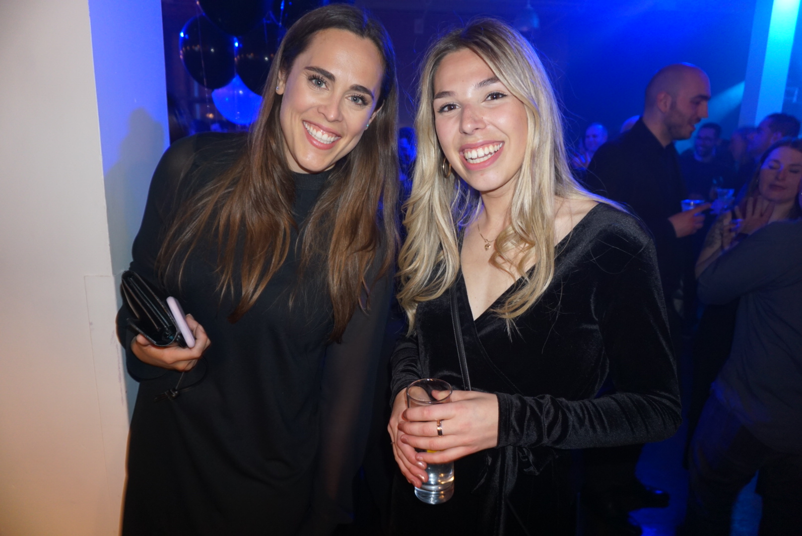 Le Bal en noir: une grosse soirée bénéfice pour le BEC [Photos]