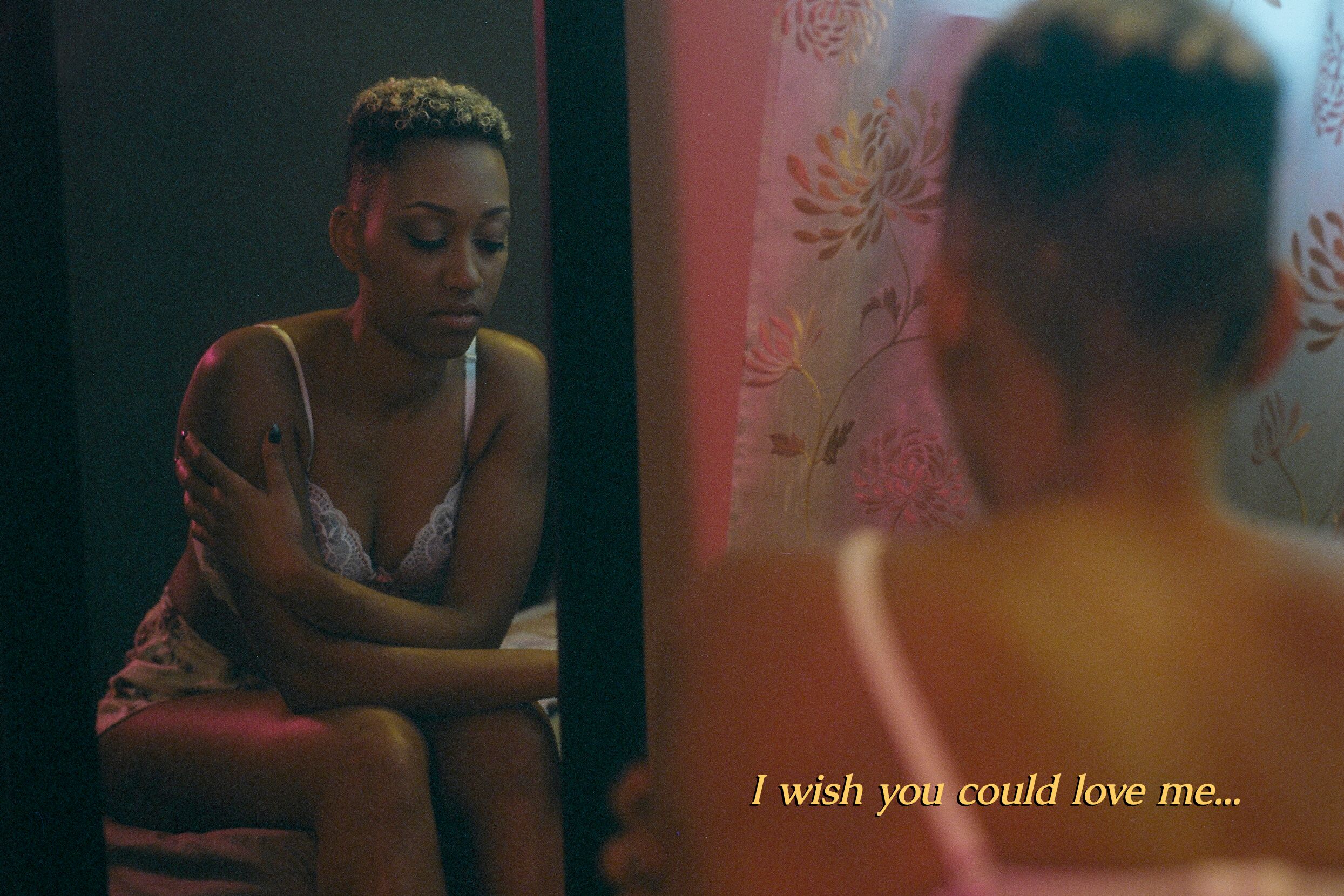 Ayla, l'excellente chanteuse R&B aux mélodies hallucinantes [Girl Crush]