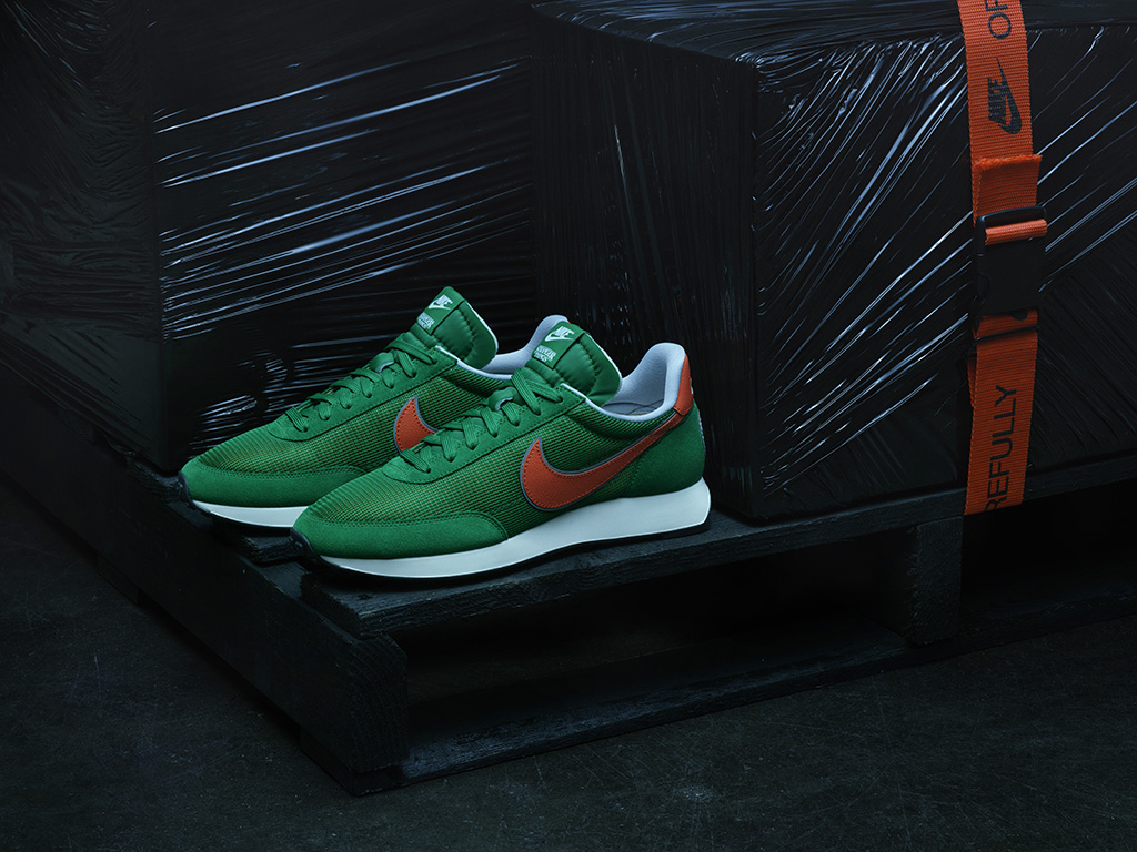 Stranger Things X Nike : La folle collection vintage enfin dévoilée! [PHOTOS]