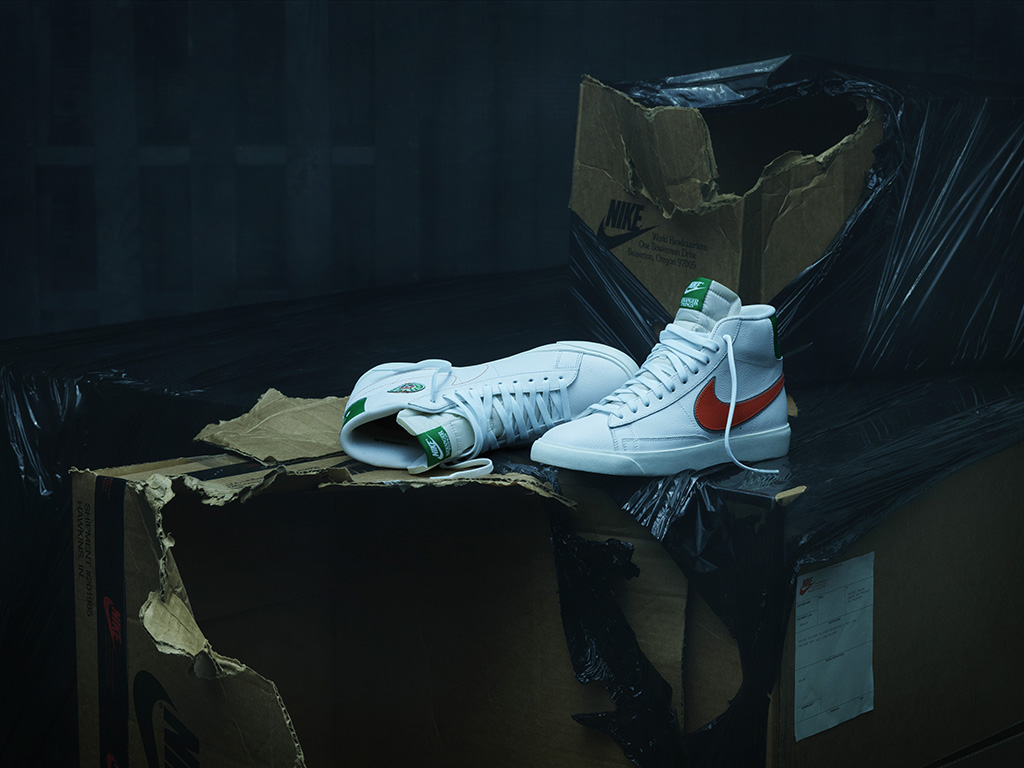 Stranger Things X Nike : La folle collection vintage enfin dévoilée! [PHOTOS]