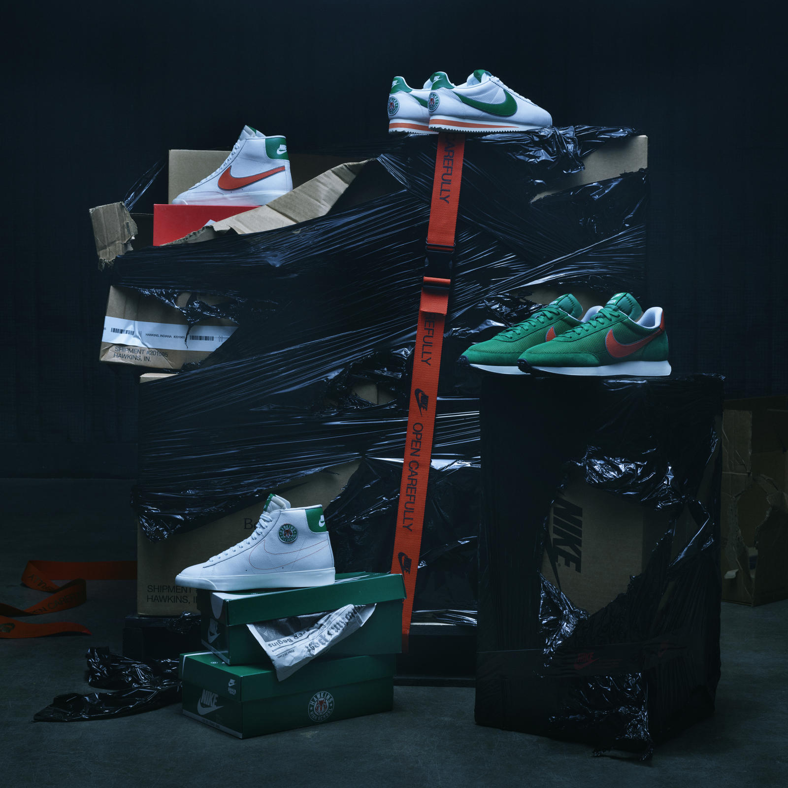Stranger Things X Nike : La folle collection vintage enfin dévoilée! [PHOTOS]