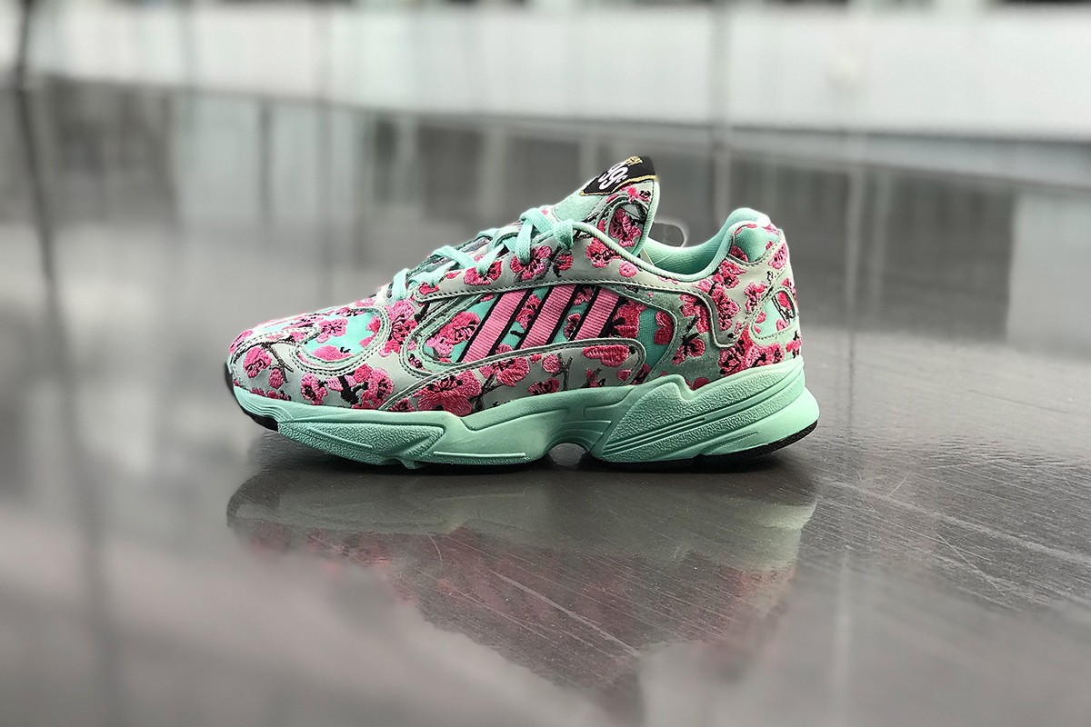 Adidas s'allient à AriZona Iced Tea pour une collection qui coute 99¢ la paire! [PHOTOS]