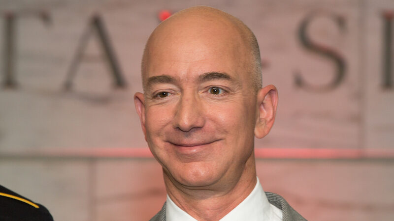 Le superyacht de Jeff Bezos est hors normes !