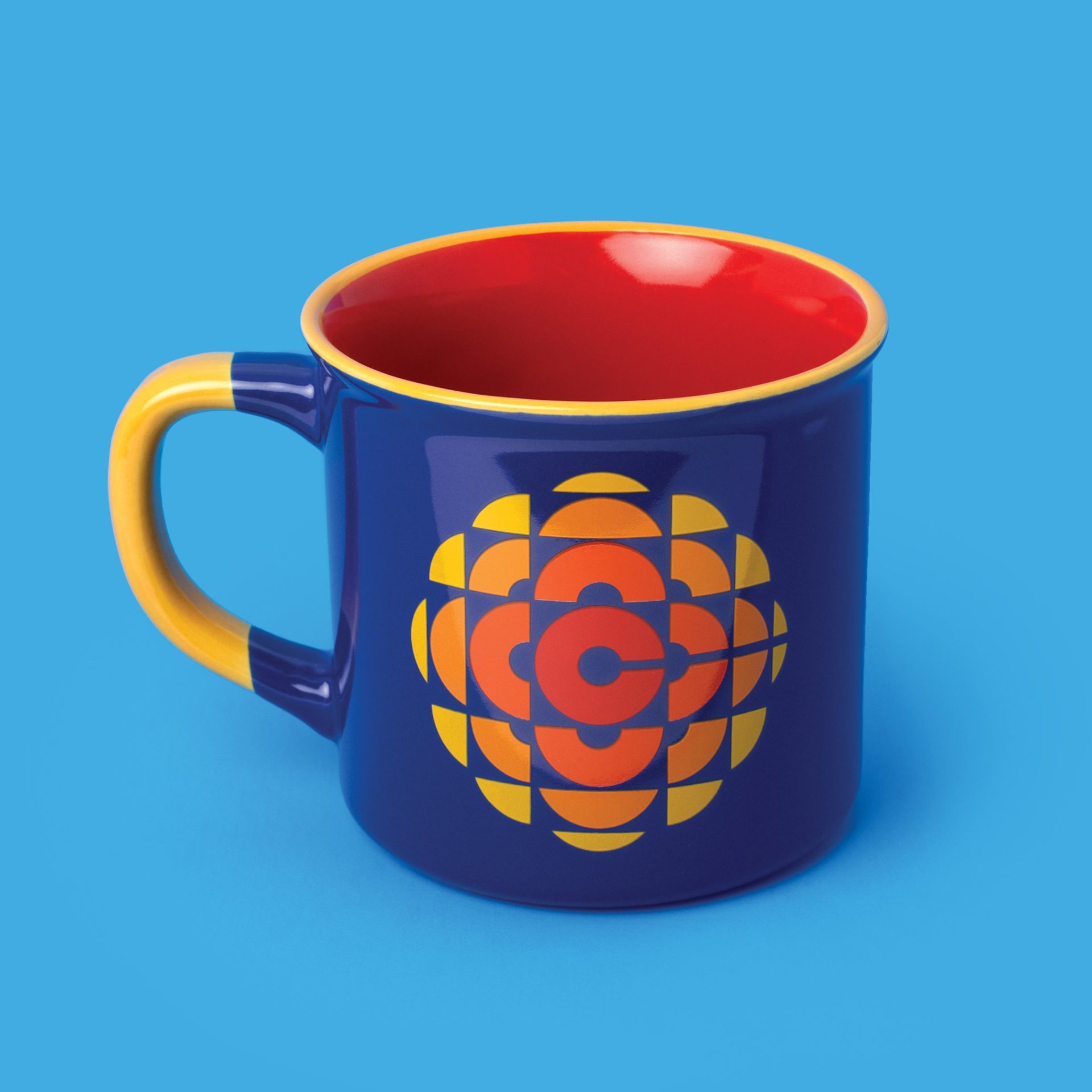 Une tasse à café « funky »
