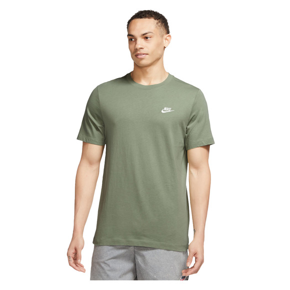 Sportswear Club (Nike)