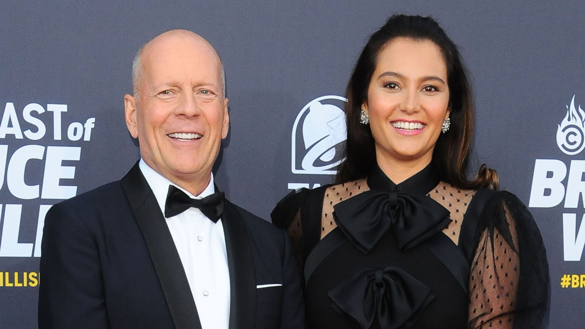 Bruce Willis s’amuse en famille dans un parc d’attractions
