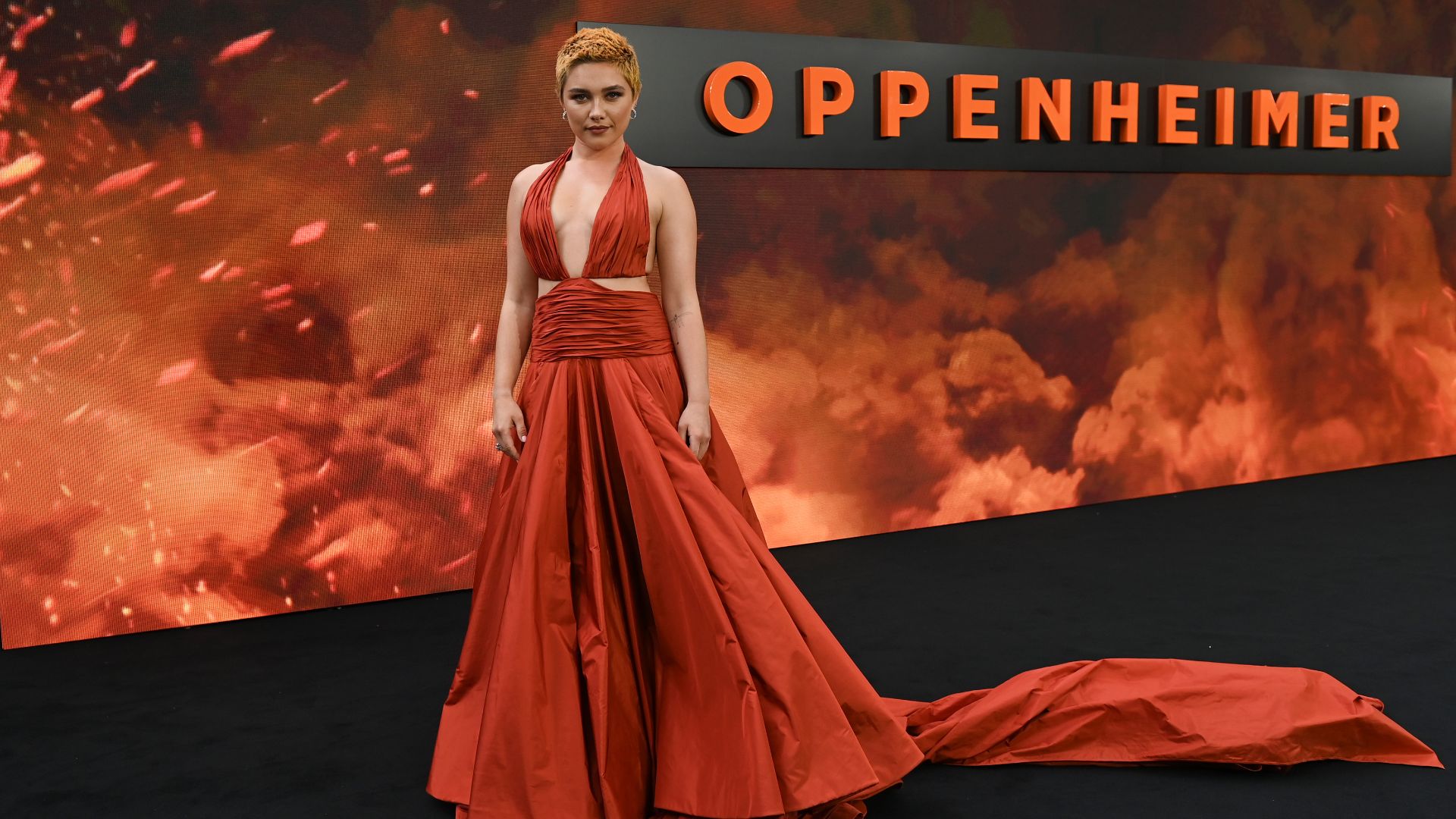 Matt Damon, Robert Downey Jr., Emily Blunt, Florence Pugh et Cillian Murphy s'éclatent à la première d'Oppenheimer... avant de se mettre en grève!