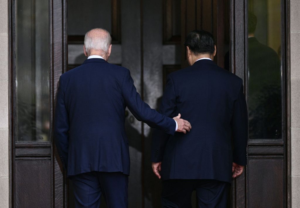 La rencontre entre Joe Biden et Xi Jinping en 10 images