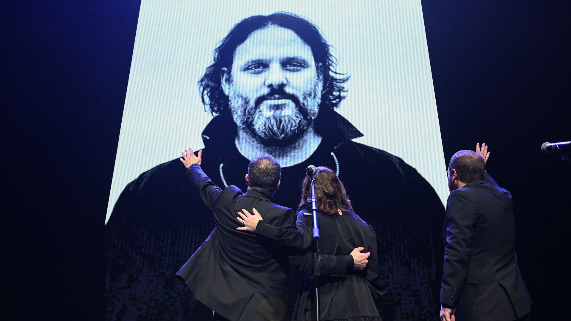 L’hommage National à Karl Tremblay En Images - Ton Barbier