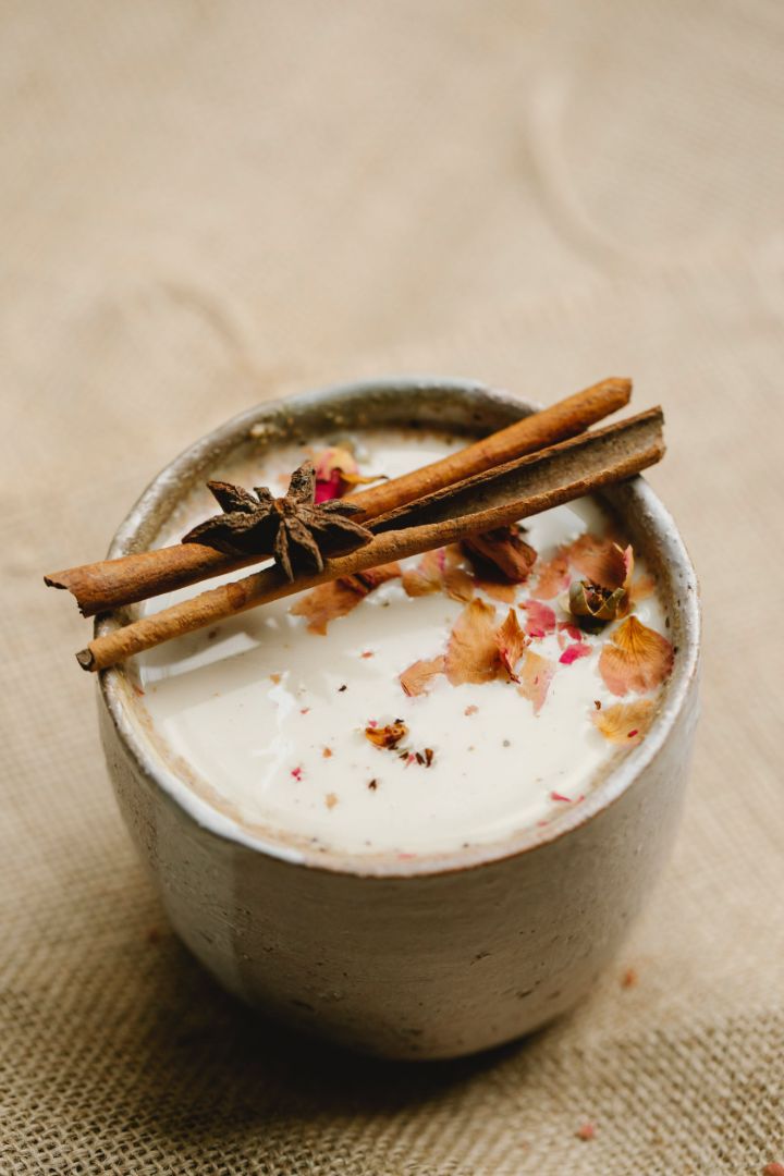 Cocktail au lait de poule, gingembre et cannelle